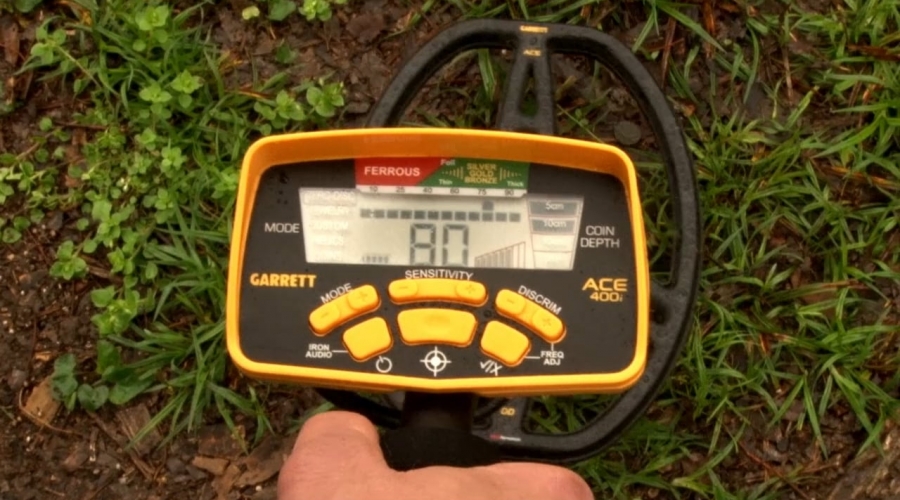 فلزیاب Garrett ACE 400i: ویژگی‌های این مدل و کاربردهای آن برای جستجوگران